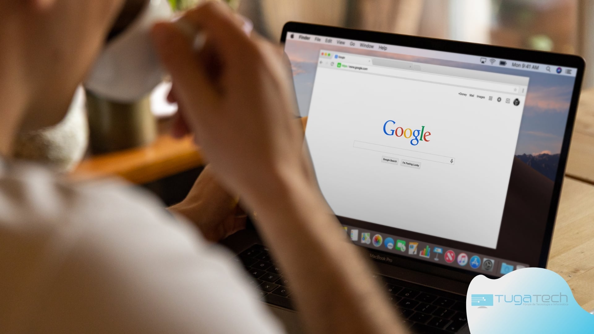 Google sobre computador