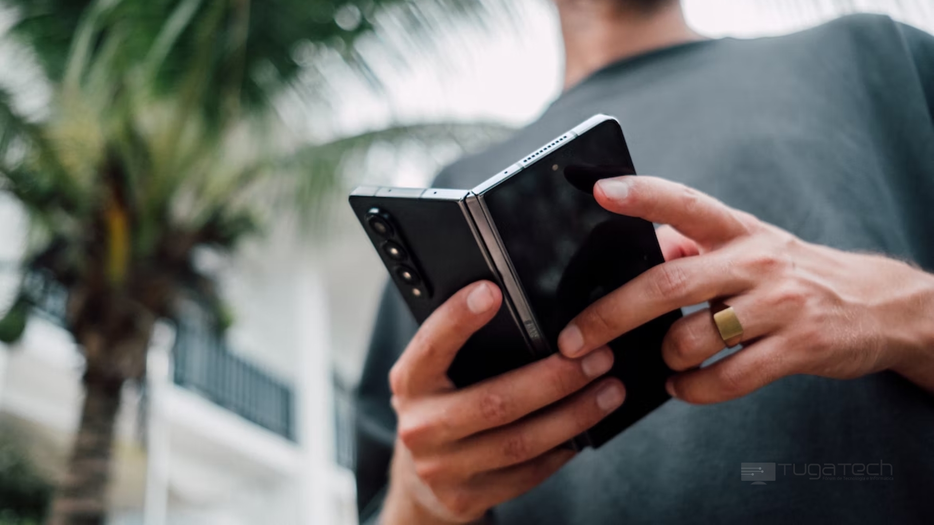 Samsung Z Fold 4