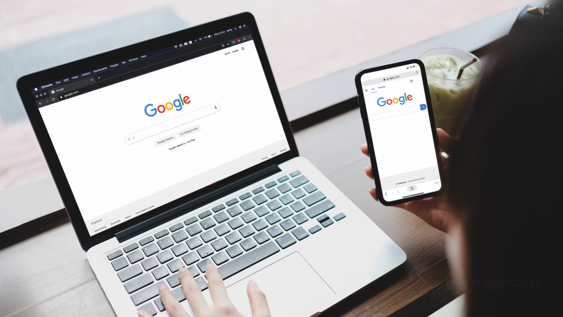 Google Chrome em computador e smartphone