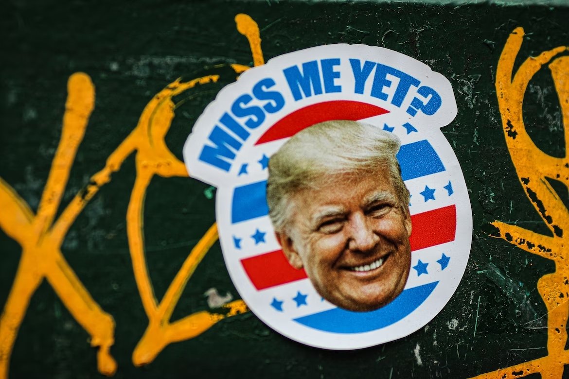 Donald Trump em sticker de campanha