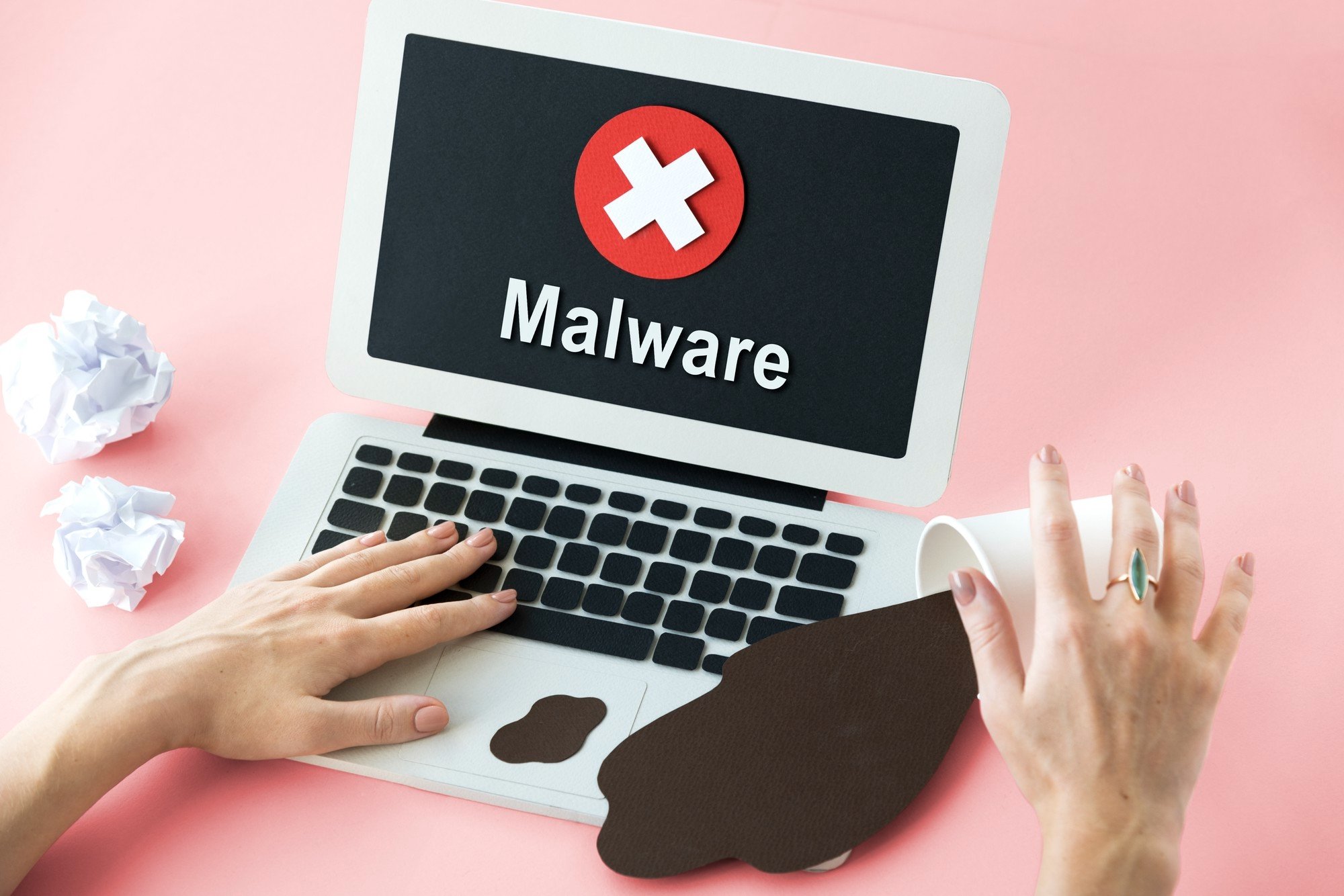 Malware sob um computador