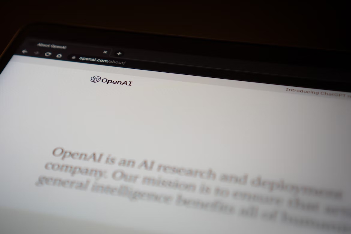 Logo da OpenAI no site da empresa