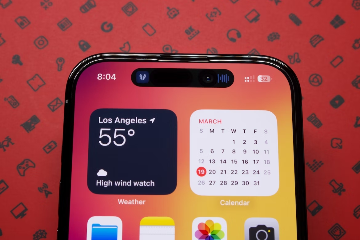 Apple iOS Dynamic Island