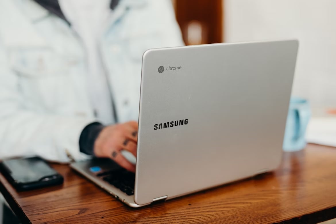 Chromebook a ser usado