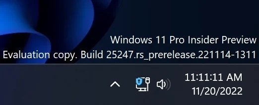 Imagem do Windows 11 com ícone de VPN na barra de notificações