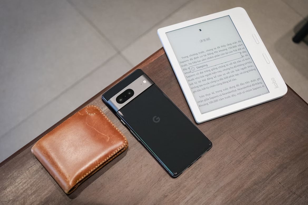 Google Pixel sobre uma mesa