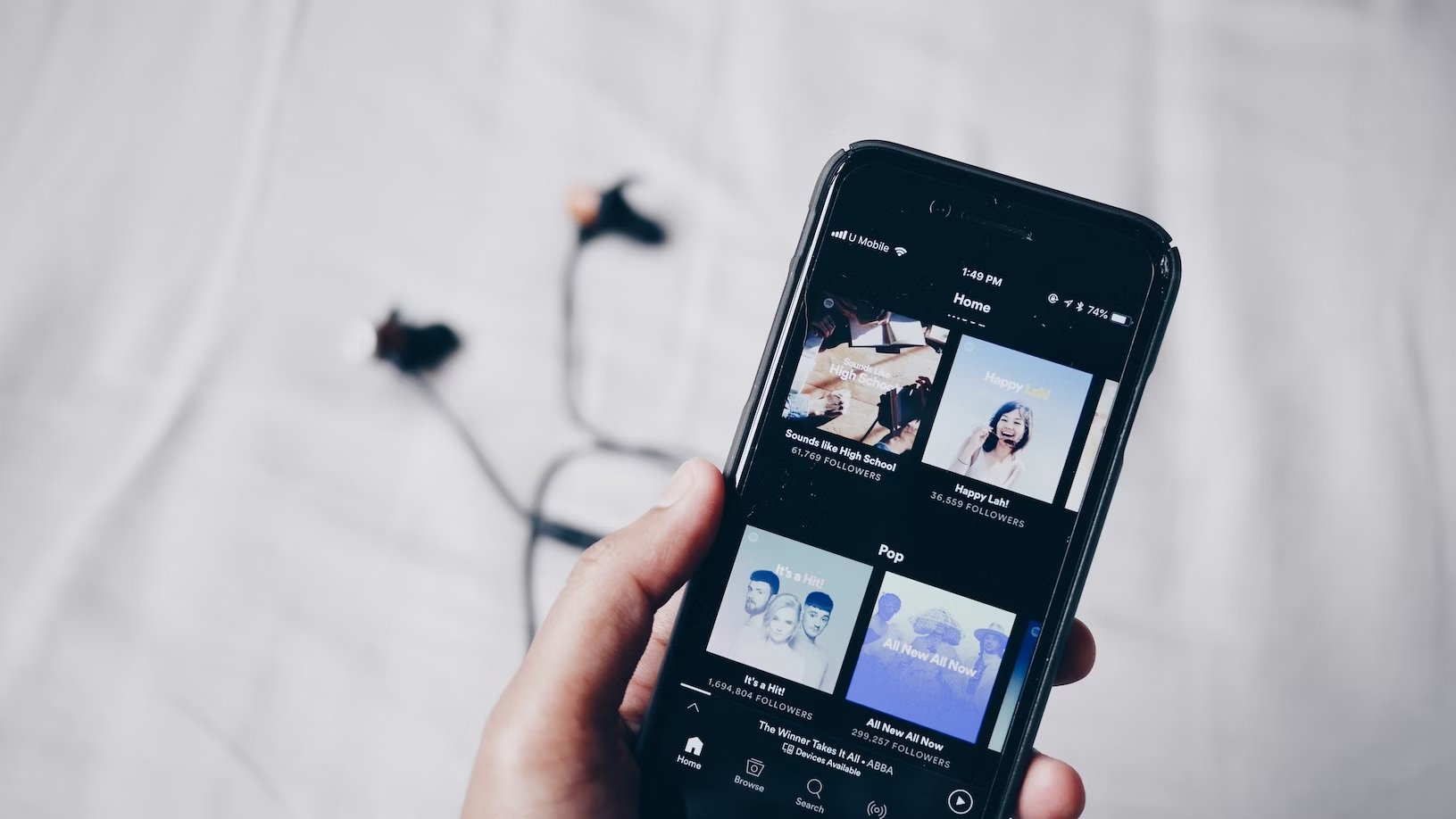 Spotify encontra-se a colocar playlists privadas dos utilizadores como públicas