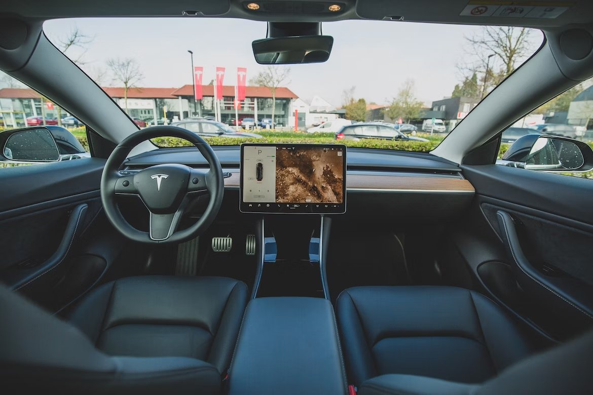 Interior do veiculo da Tesla
