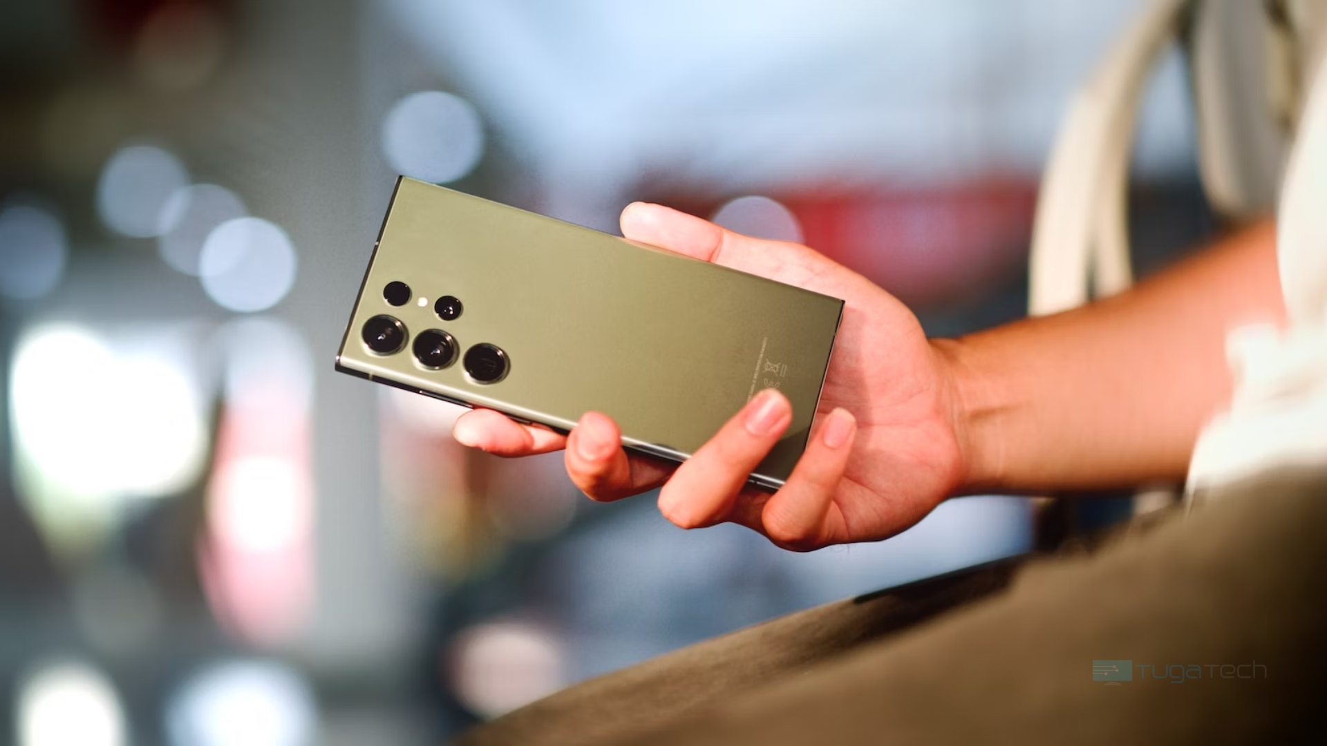 Samsung Galaxy S23 Ultra parte trasiera