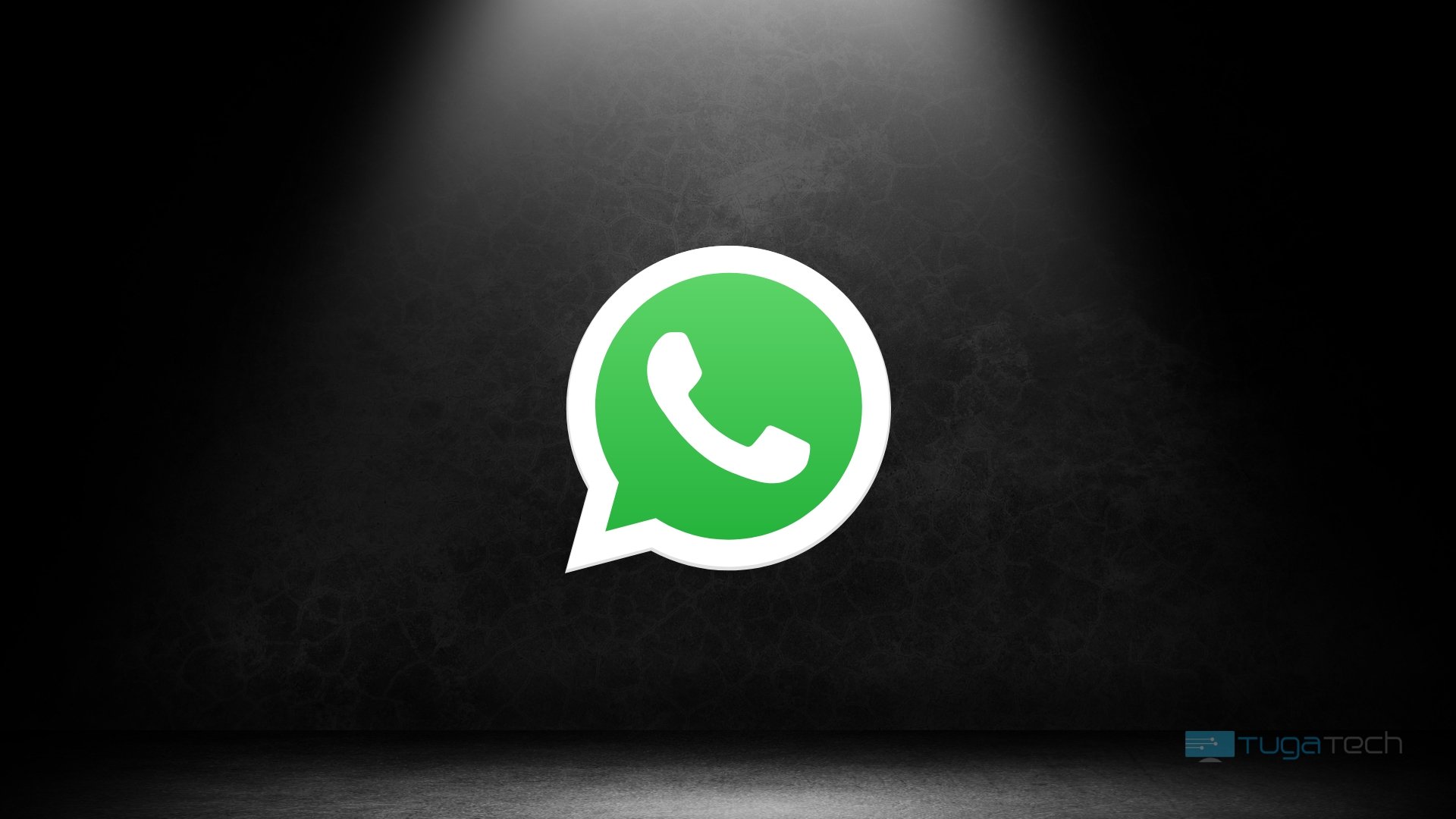 WhatsApp em fundo preto
