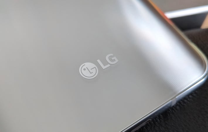 lg logo smartphone