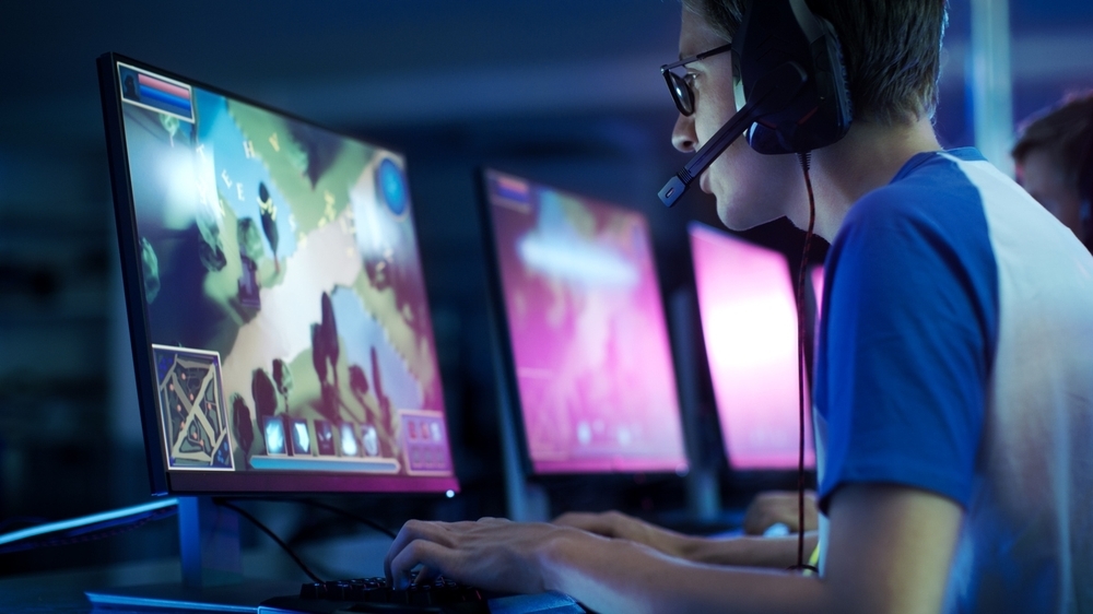 gaming pc jogador league of legends