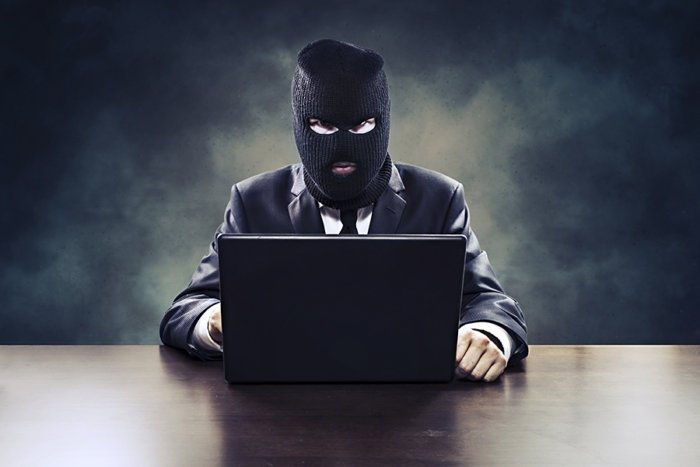 hacker online internet mascara