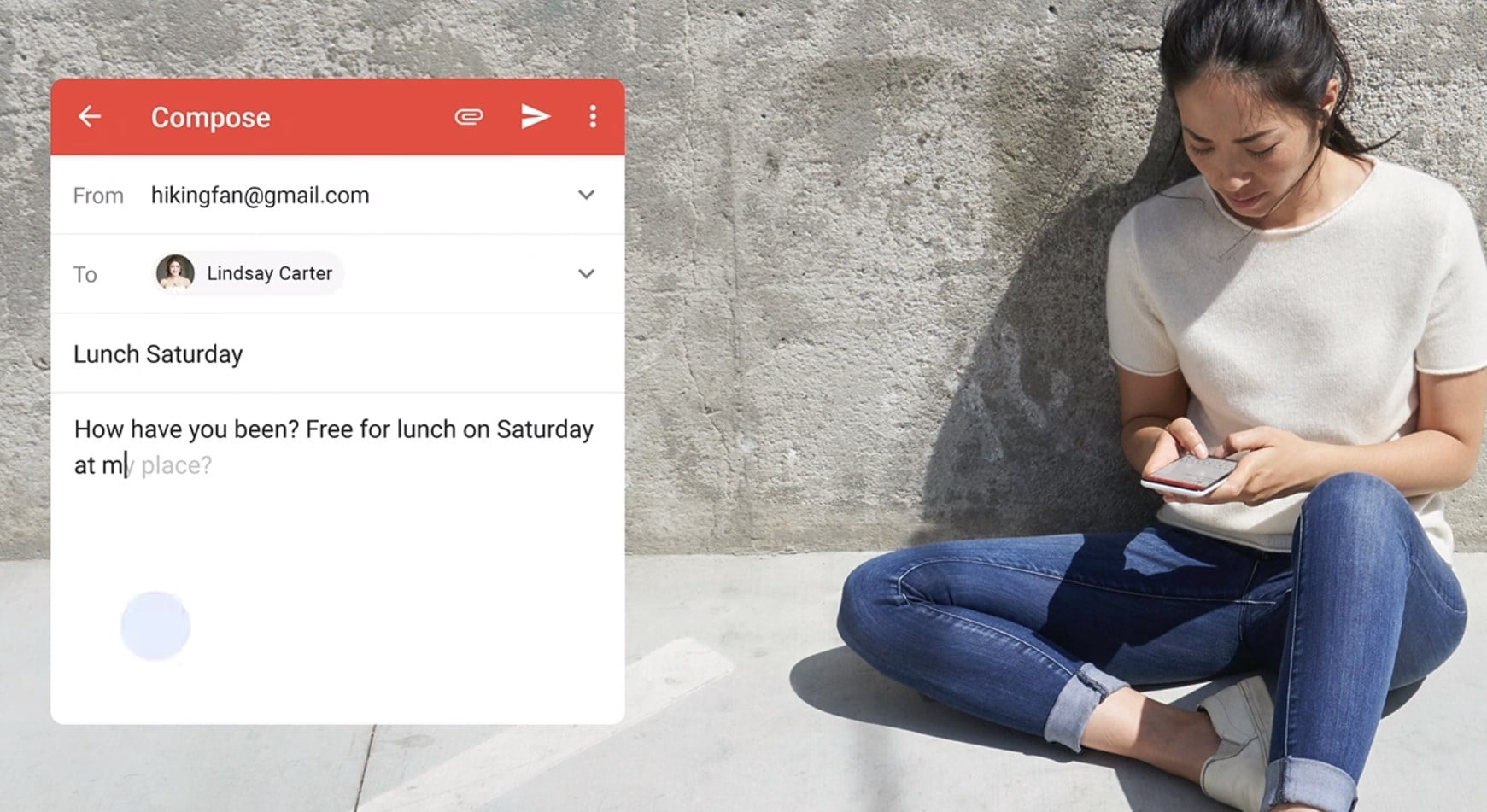 smart compose do Gmail num smartphone
