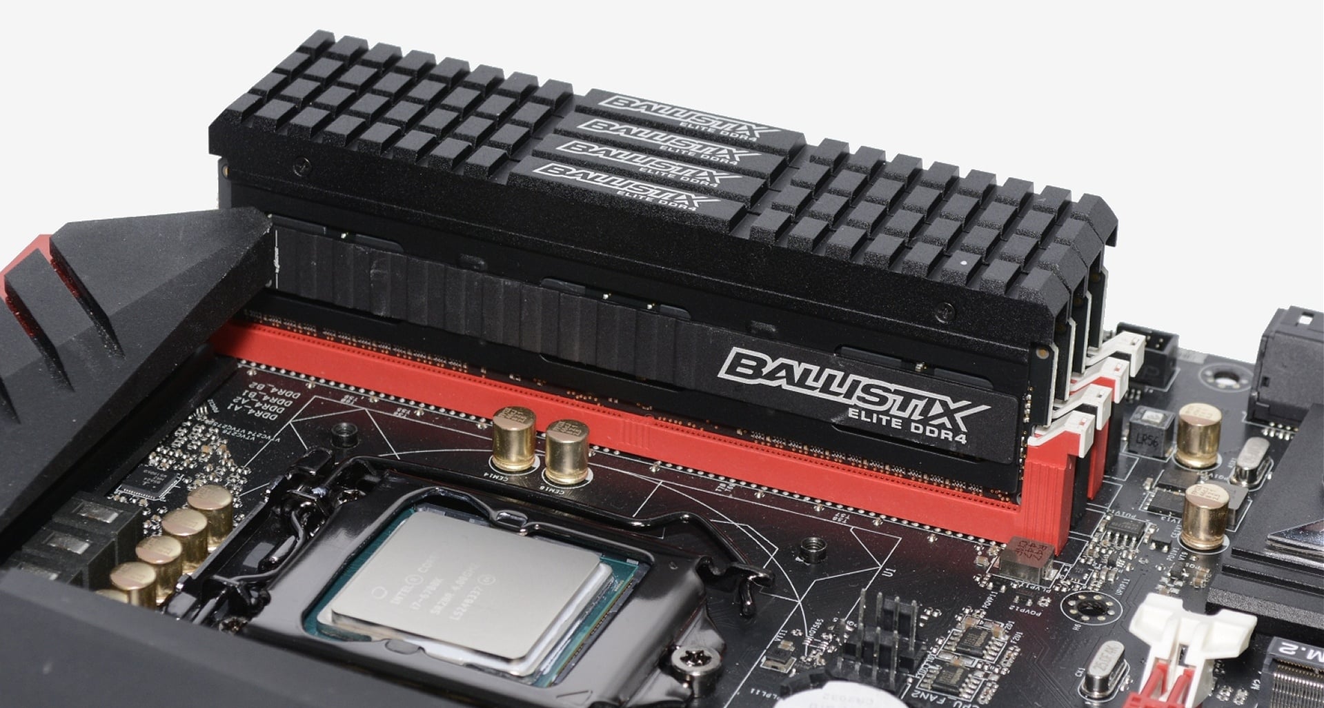 Memória RAM em motherboard