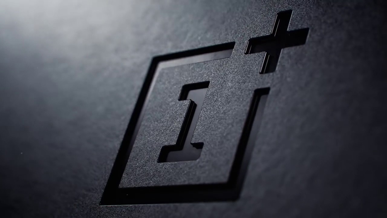 logo da OnePlus em smartphones