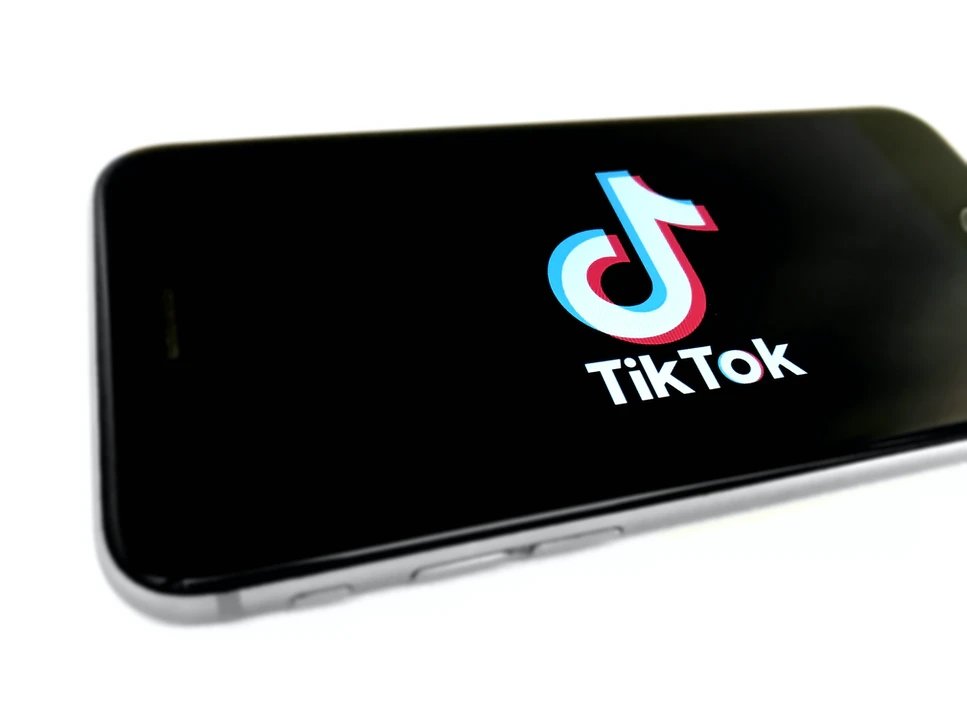 TikTok app no smartphone