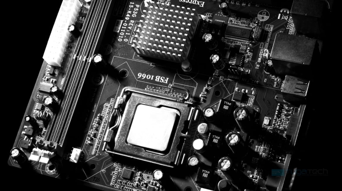 Hardware com motherboard