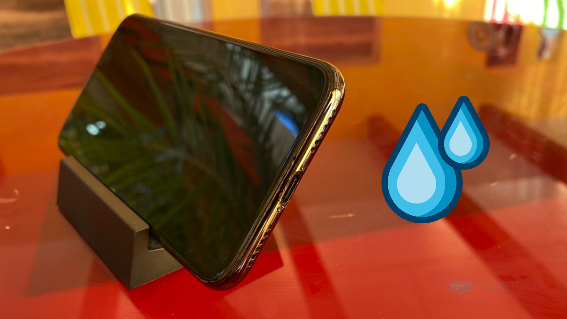iPhone com USB e resistência a água