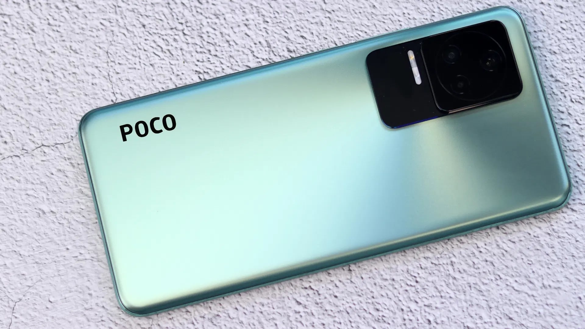 POCO C40