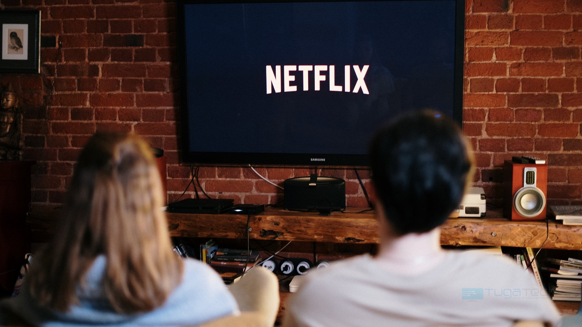 Netflix em frente da TV com utilizadores