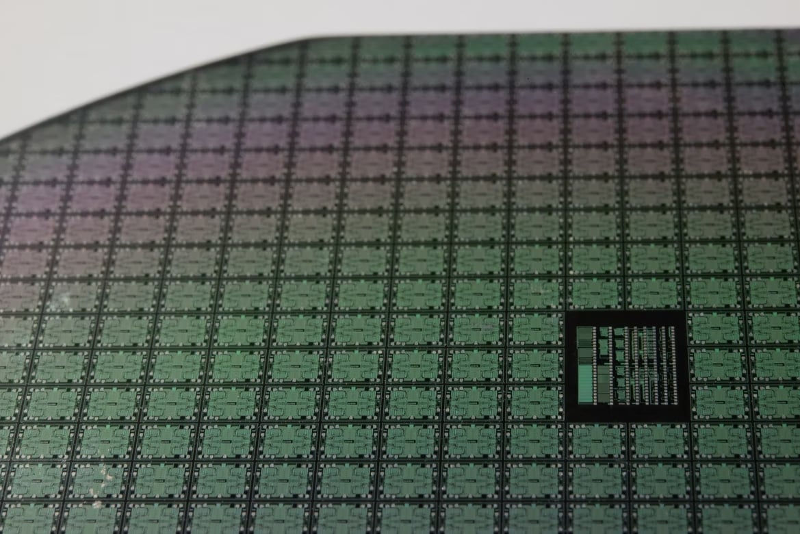 Silicone chips