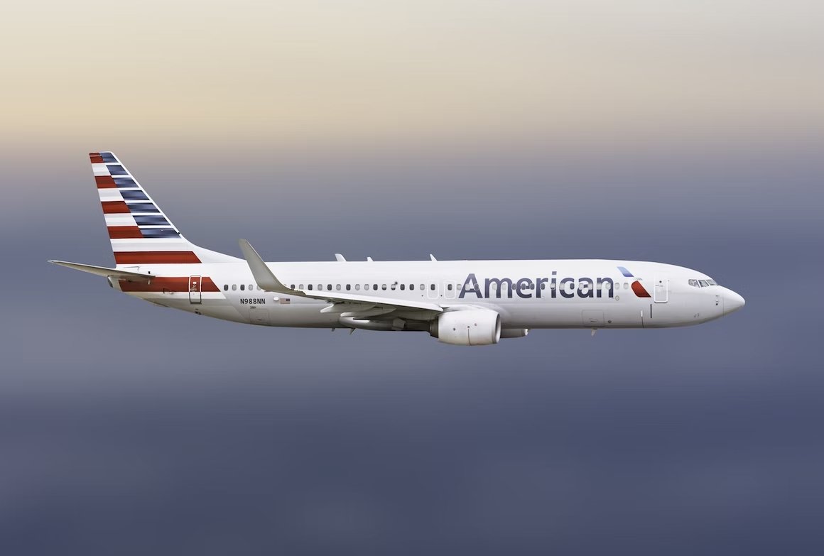 American Airlines avião no ar